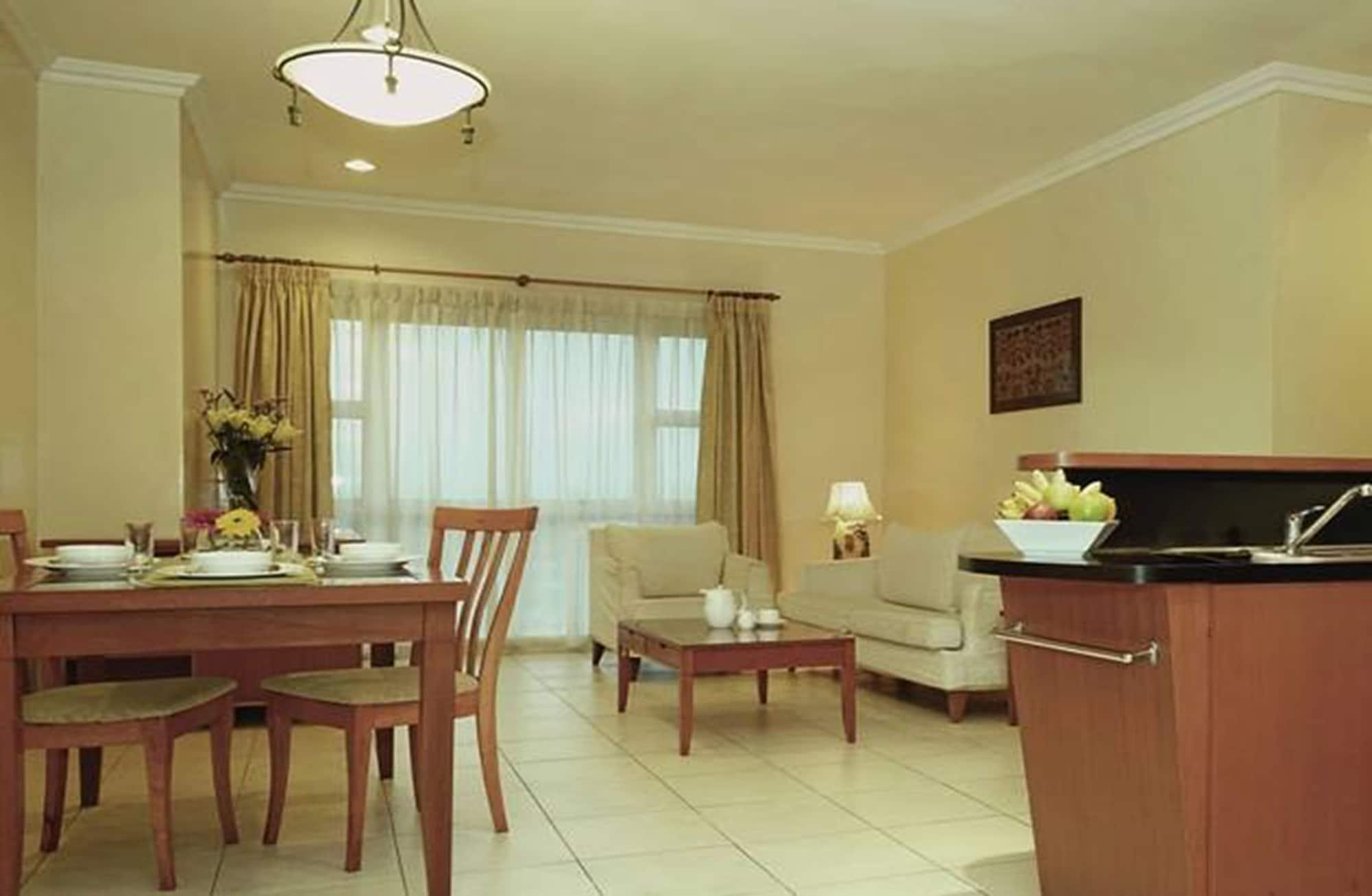 Stayinn Gateway Hotel Apartment Кучінг Екстер'єр фото