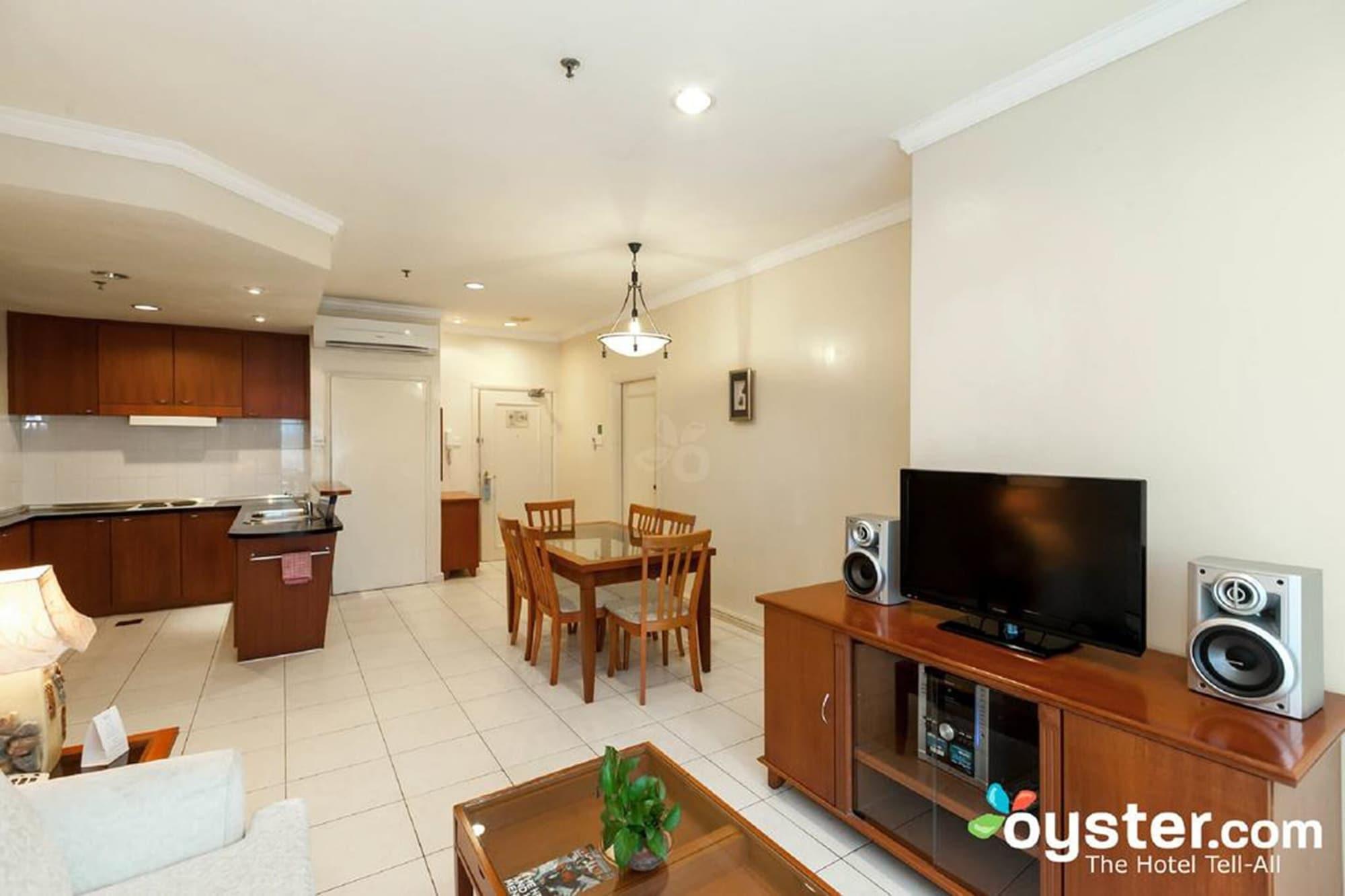 Stayinn Gateway Hotel Apartment Кучінг Екстер'єр фото