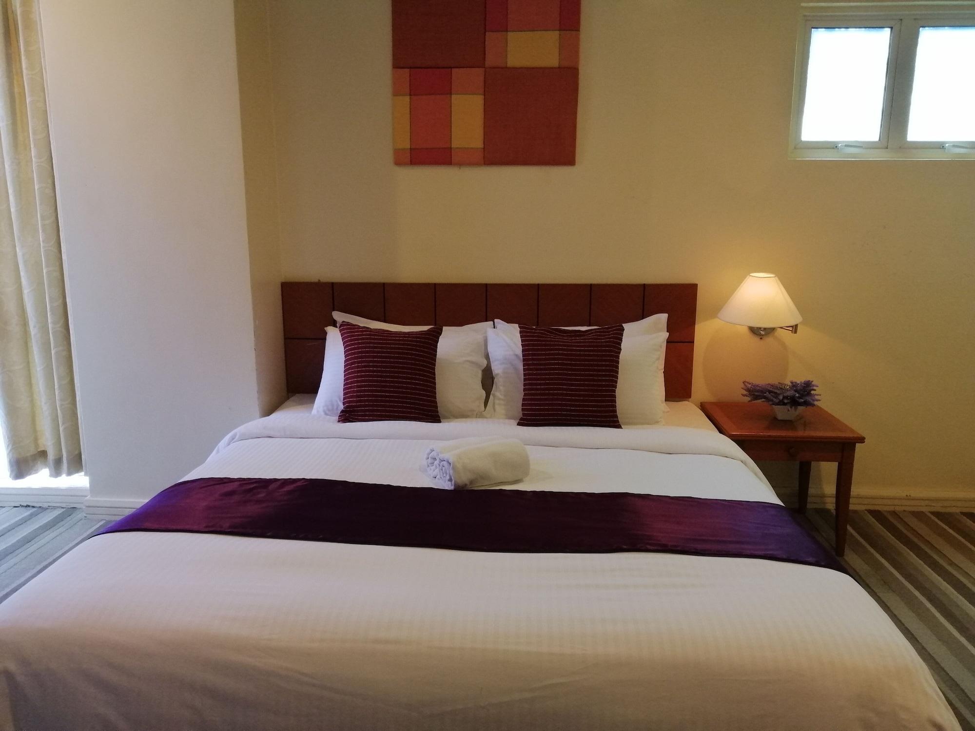 Stayinn Gateway Hotel Apartment Кучінг Екстер'єр фото