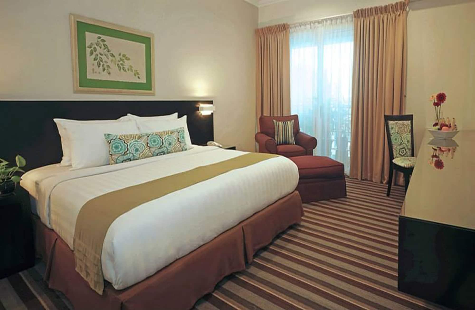 Stayinn Gateway Hotel Apartment Кучінг Екстер'єр фото