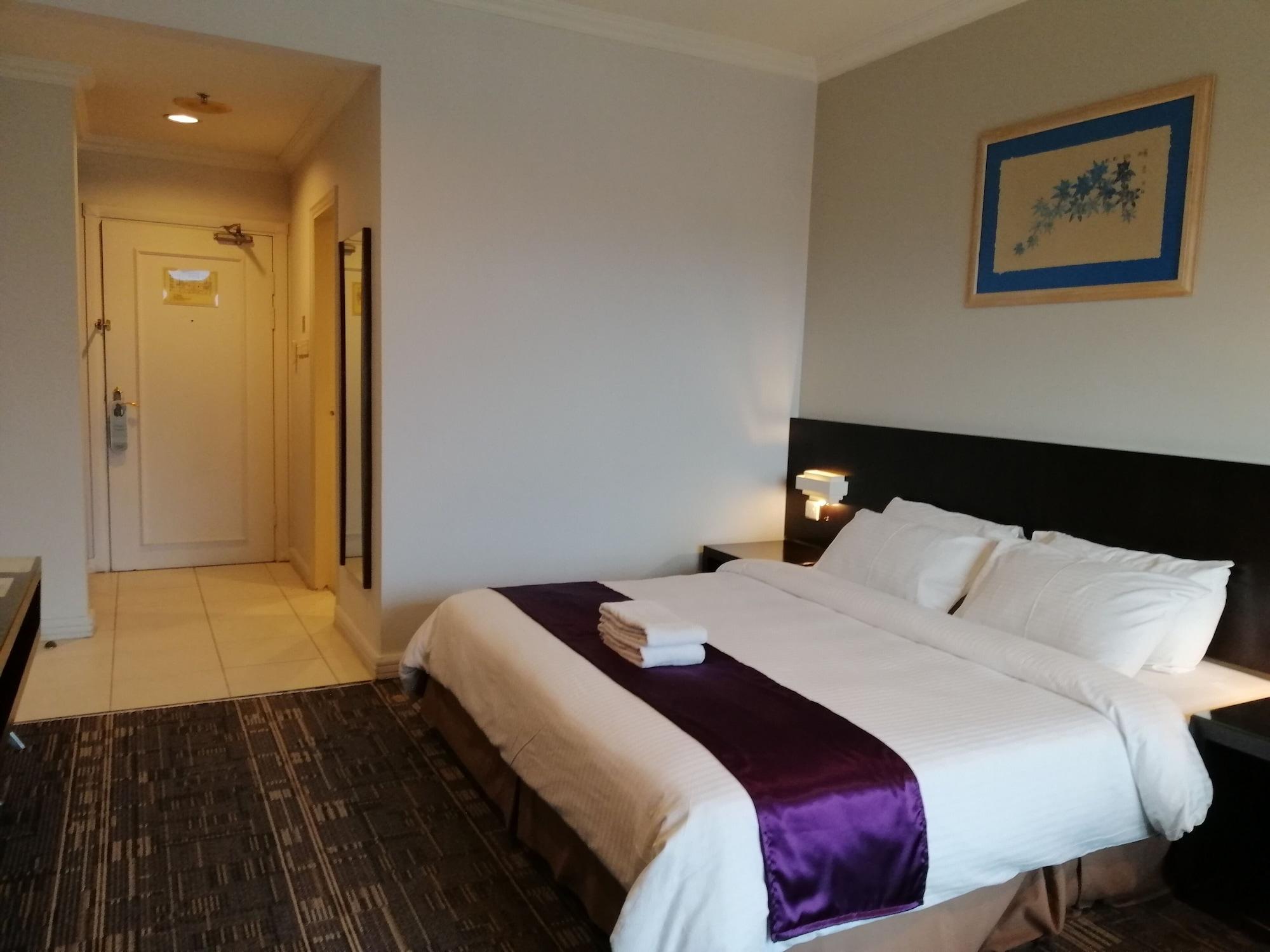 Stayinn Gateway Hotel Apartment Кучінг Екстер'єр фото